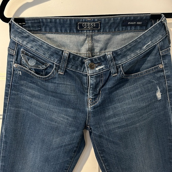 Guess Jeans - Picture 2 of 7